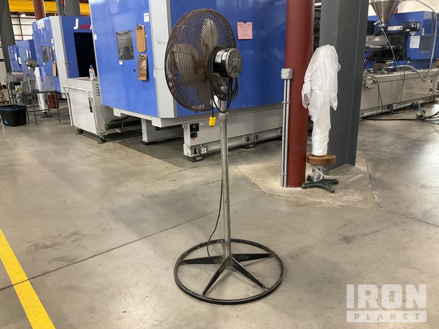 Leader Pro Fan Leader Pedestal Fan in Lebanon, Virginia, United States (IronPlanet ...