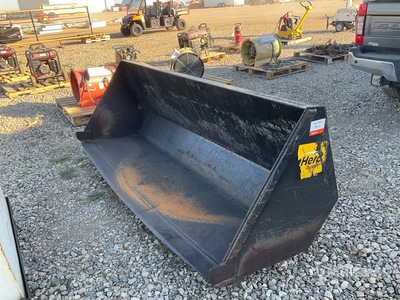 2015 JLG 1001100823 94 in Digging Forklift Bucket
