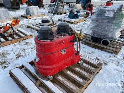 2017 Edco WNS2220 Vacuum Cleaner