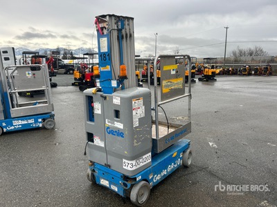 2013 Genie GR-20 Vertical Mast Lift