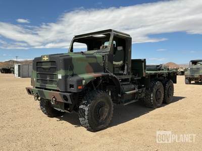 2002 Oshkosh AMK23 MTVR 7 Ton 6x6 Cargo Truck
