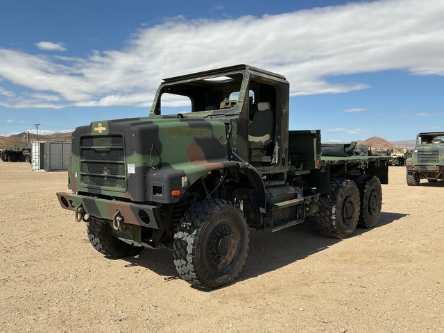 2002 Oshkosh AMK23 MTVR 7 Ton 6x6 Cargo Truck