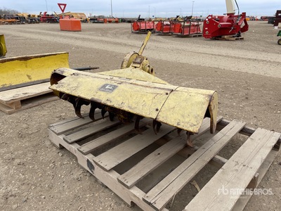 John Deere 44 in Rotary Tiller