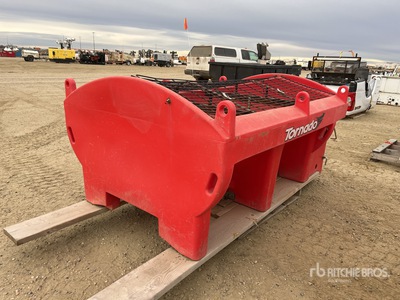 Tornado 8 ft Sander Salt Spreader