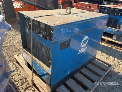 1994 Miller Dimension 650 Electric Welder