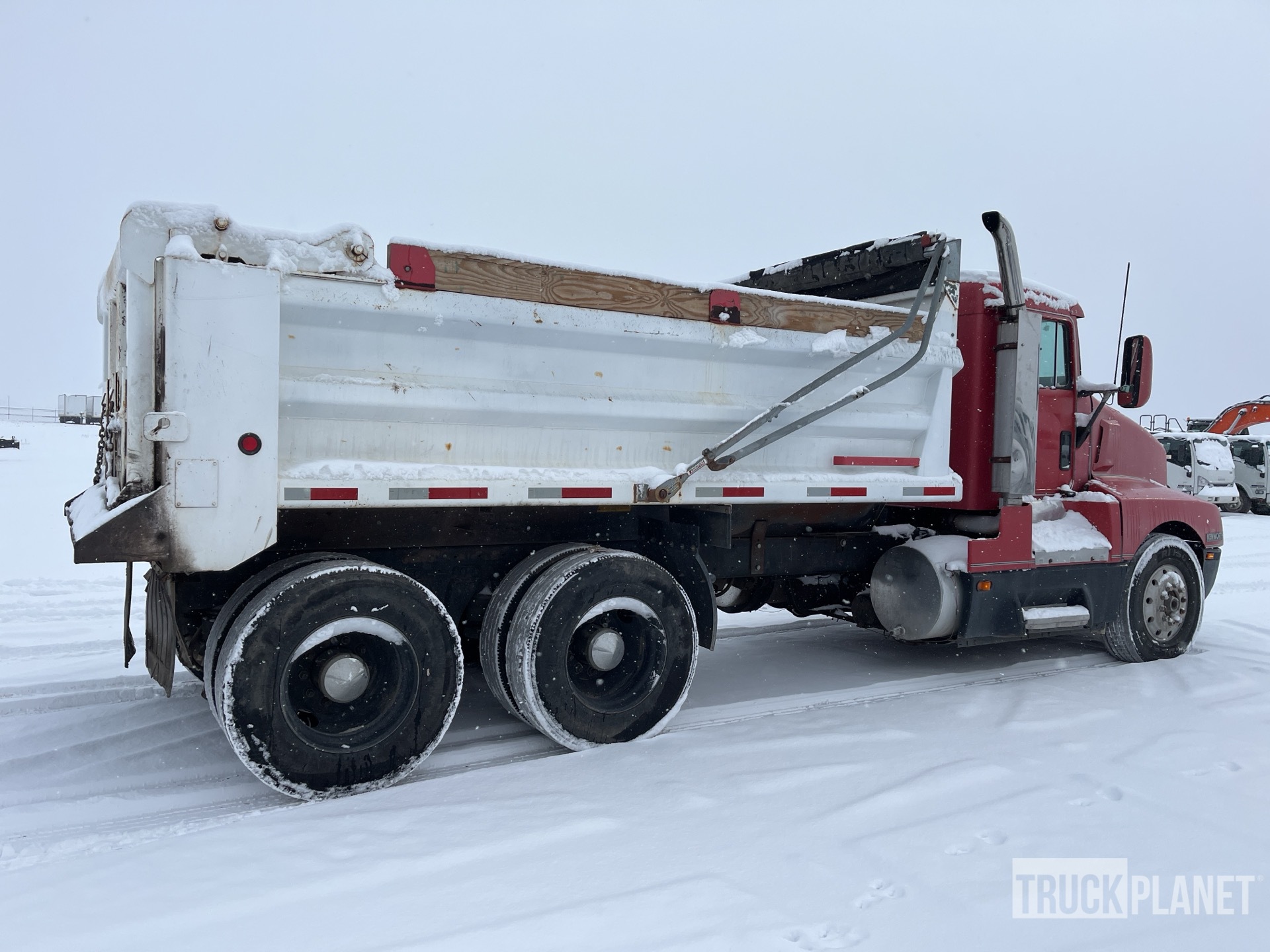 1992 Kenworth T600 6x4 T/A Dump Truck, Longmont, Colorado, Estados Unidos  (IronPlanet N.º de artículo10854138), image size:1920x1440