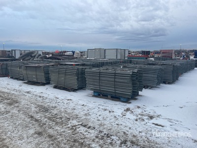 Quantity of (1846) 5 ft Access Ladders, (905) 3 ft Access Ladders Scaffolding