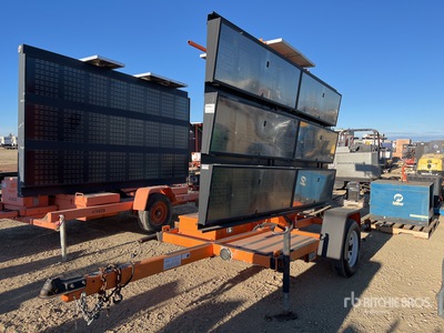 2008 ADDCO DH1000ALS Solar Message Board