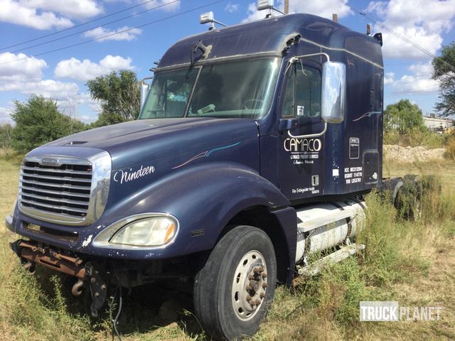 Freightliner Columbus Ne >> 2007 Freightliner Columbia T A Sleeper Truck Tractor In Freightliner Columbus Ne >> 2007 Freightliner Columbia T A Sleeper Truck Tractor In