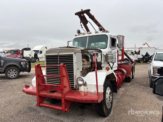 1981 Autocar 6x4 Roustabout Truck (Inoperable)
