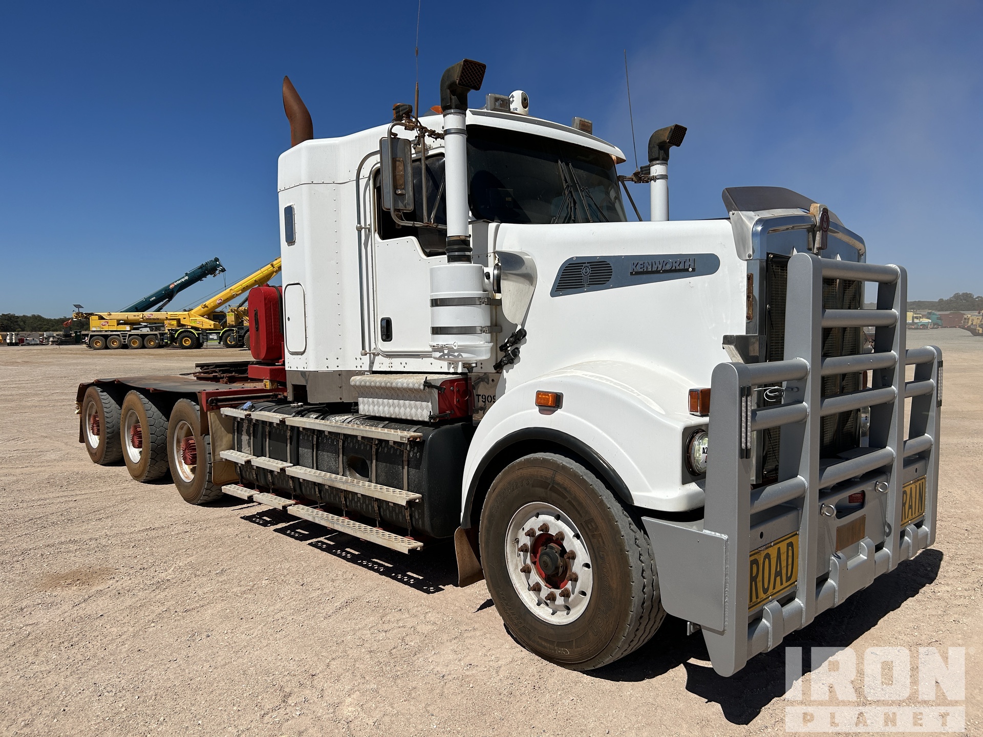 2015 Kenworth T909 8x6 Sleeper Prime Mover in Perth, Western