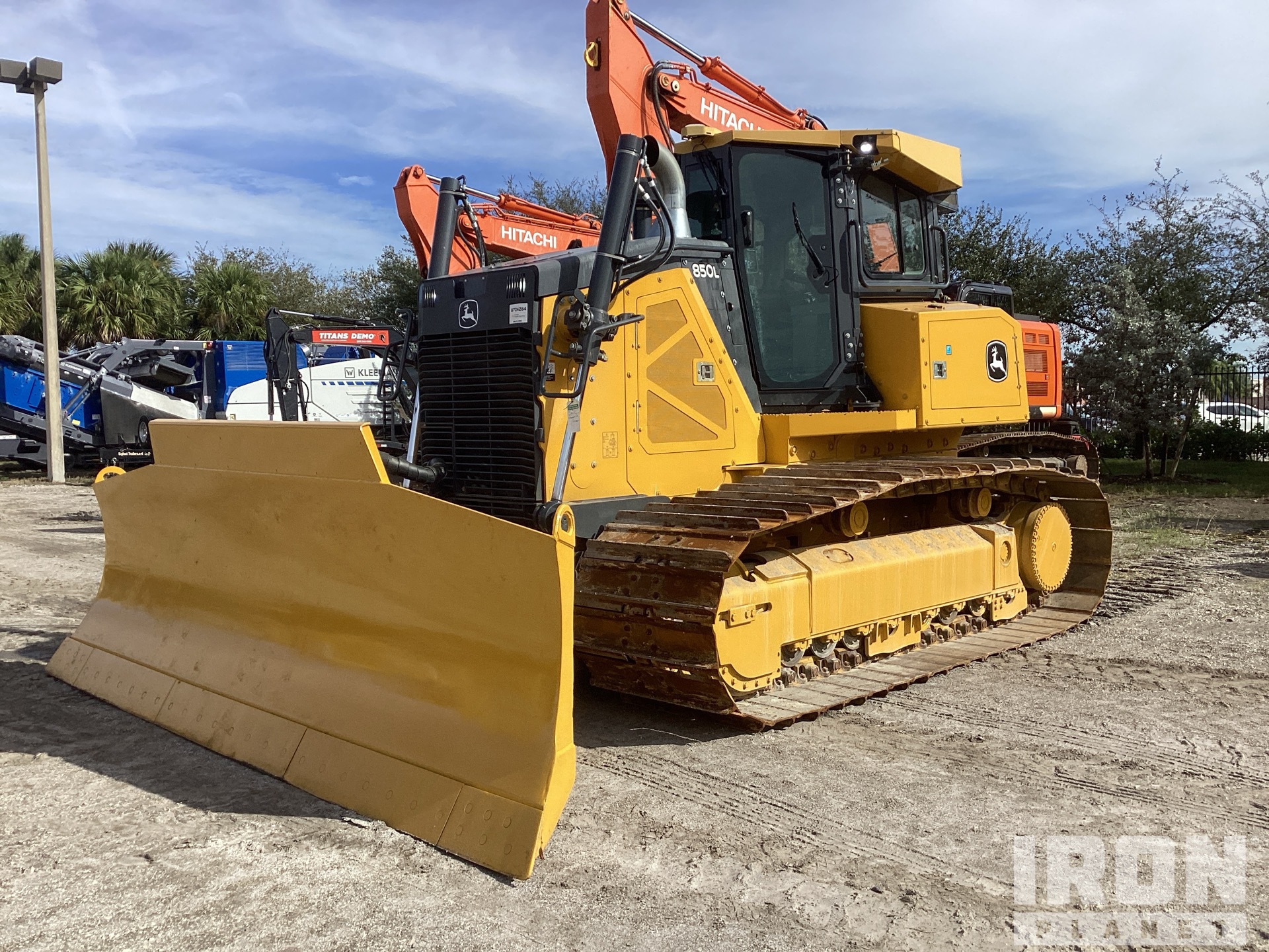 ABC陵央 2021 John Deere 850L LGP Crawler Dozer in Miami, Florida