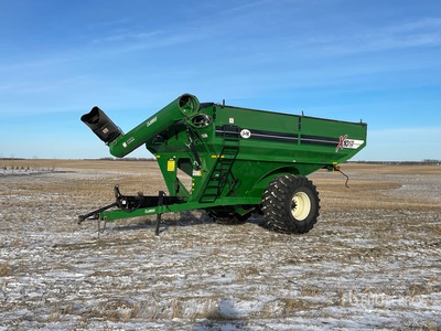 2019 J&M X1012 1000 bu S/A عربة الحبوب