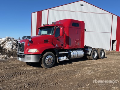 2016 Mack CXU613 6x4 تراكتور شاحنة كابينة النوم (ثنائية المحور)