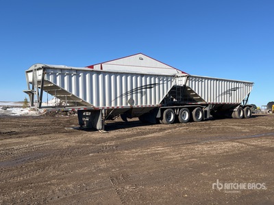 2003 Doepker 28 ft Tri/A Super B-Train Lead مقطورة للحبوب