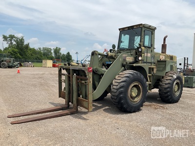 International Hough M10A Rough Terrain Forklift