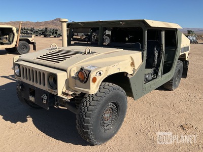 AM General M1167 HMMWV 4 Door Hard Top w/Slant Back