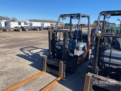 2017 Toyota 8FGCU25 4700 lb Cushion Tire Forklift