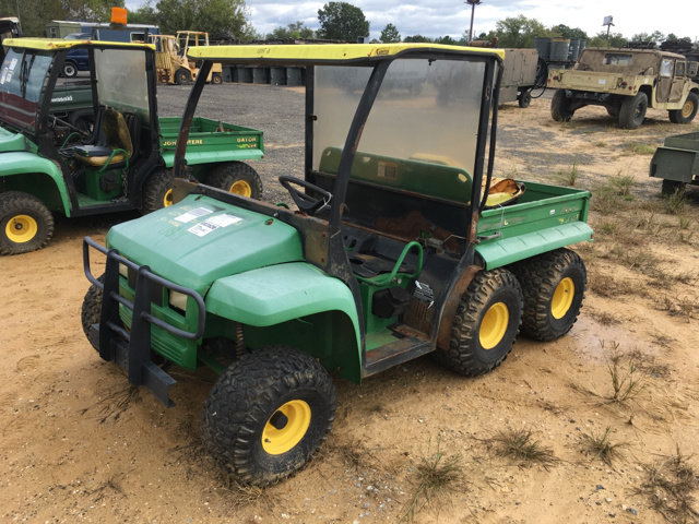 John Deere Gator 6X4 Utility Vehicle