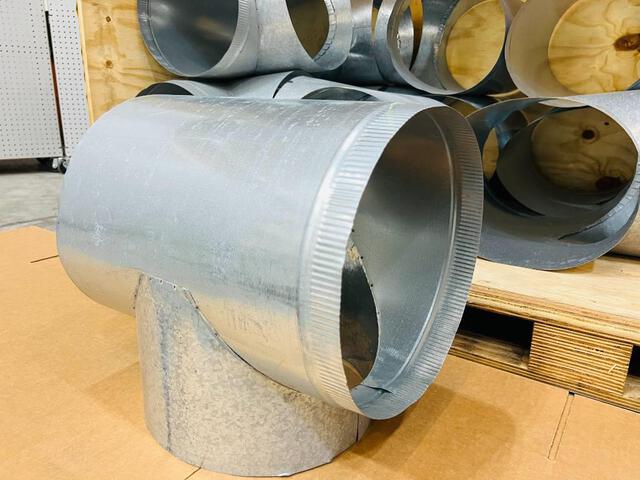 Quantity of (15) 14 in T-Shape Galvanized Duct Pipe Fittings (Unused)