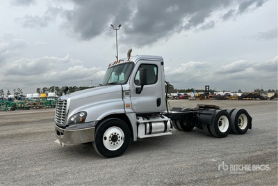 2017 Freightliner Cascadia 125 6x4 Tracteur Routier