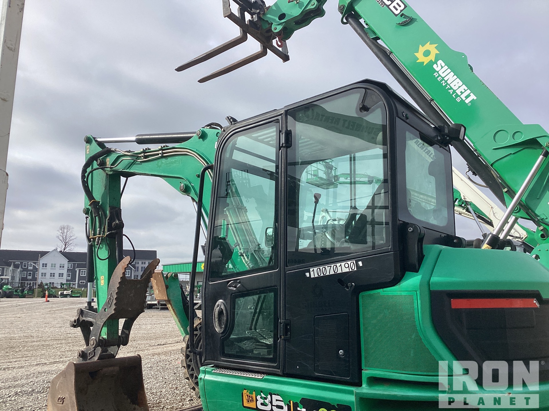 2018 JCB 85Z-1 Mini Excavator (Inoperable) in Cape Girardeau