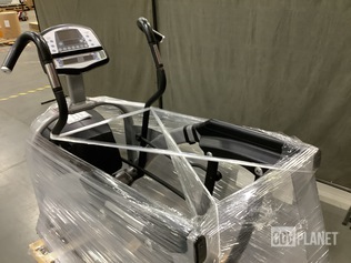 Surplus Cybex 610A Arc Trainer in Chambersburg, Pennsylvania, United ...