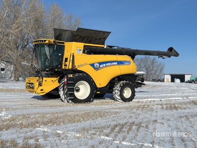 2020 New Holland CR9.90 Combine Harvester