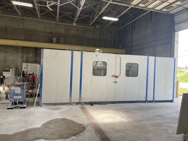 T&D Robotics Foundry Milling Machine