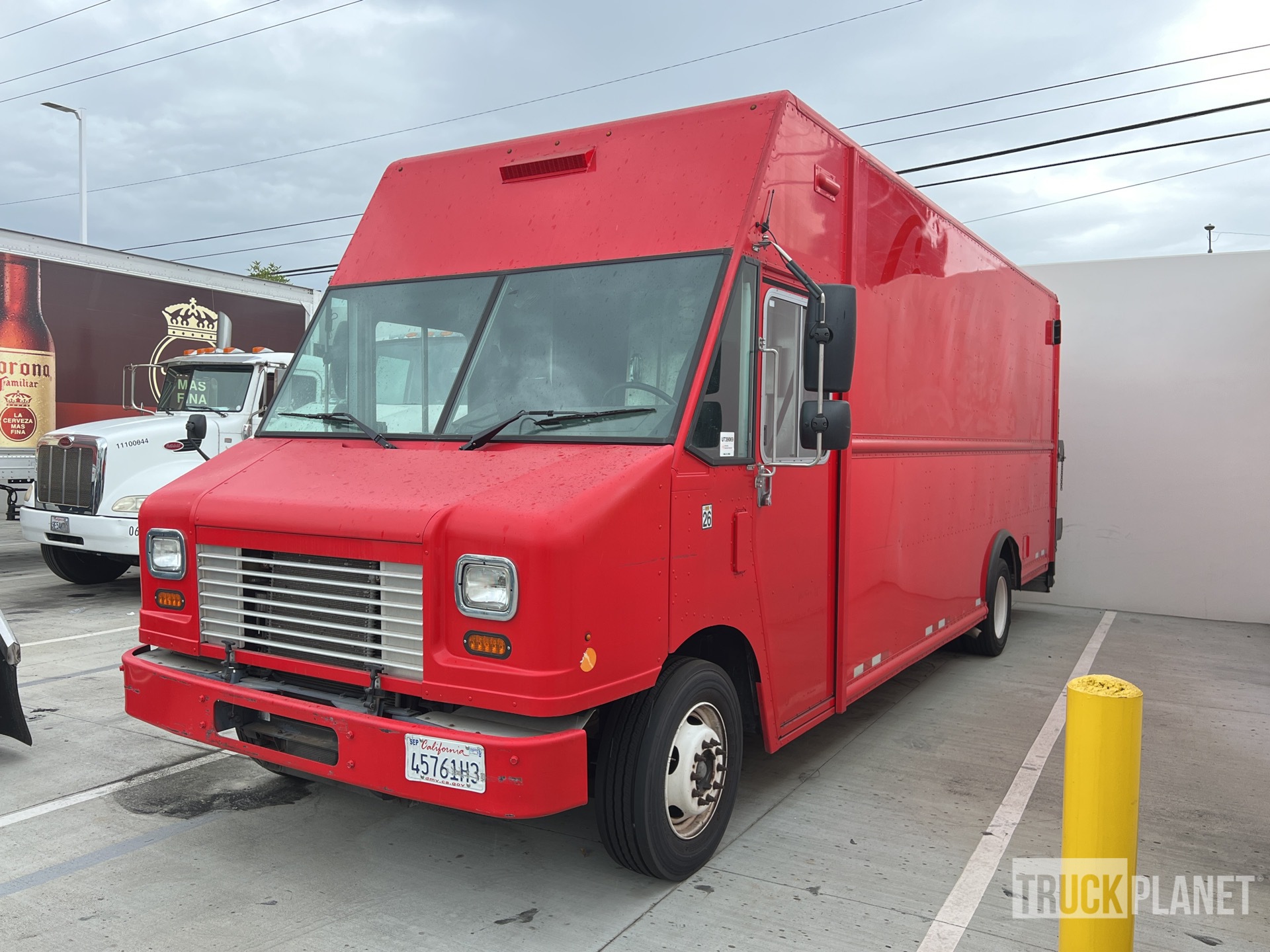 2015 Ford F59 4x2 Step Van in Los Angeles, California, United 