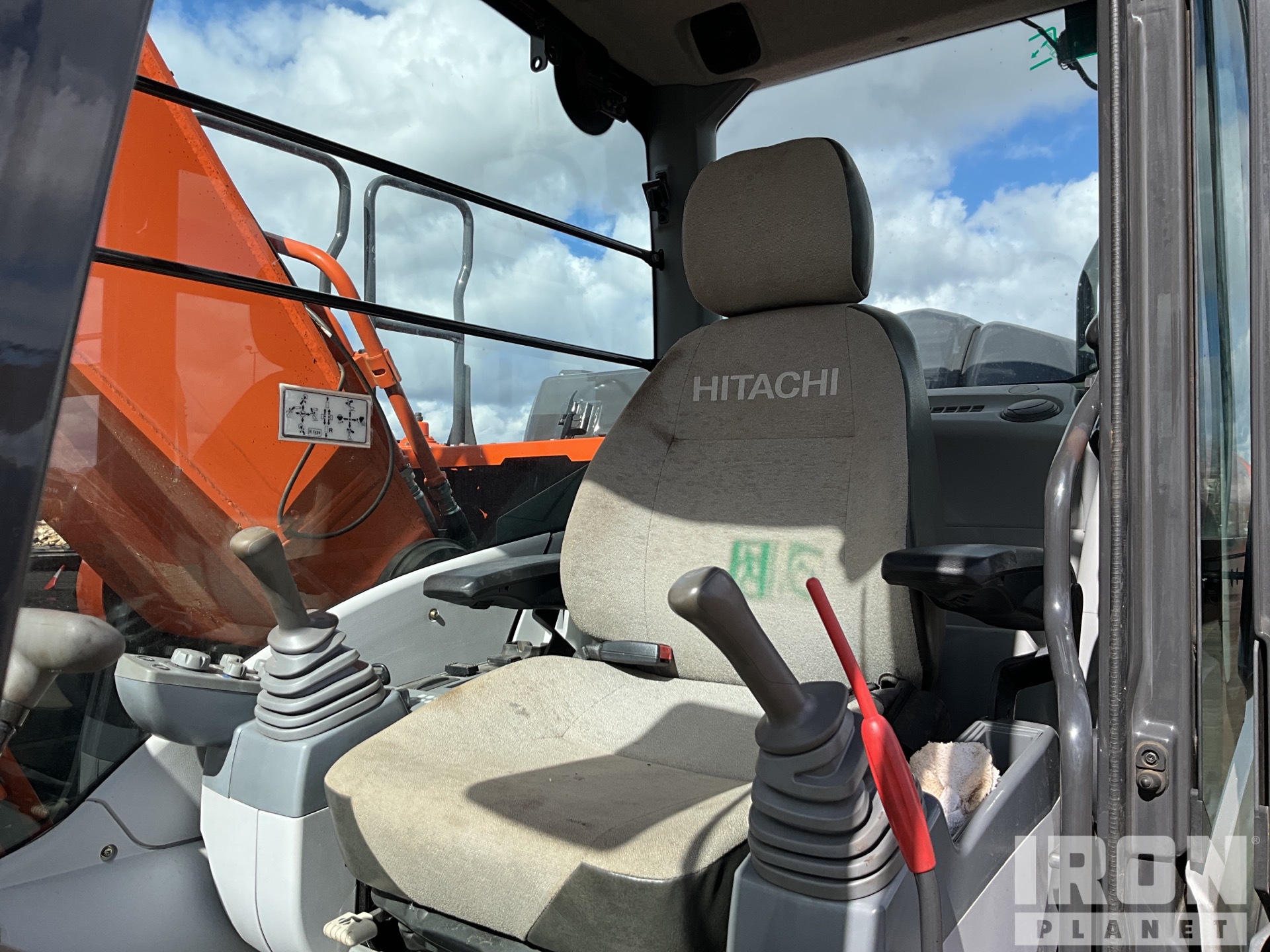 2020 Hitachi ZX200-6 Tracked Excavator in Perris, California