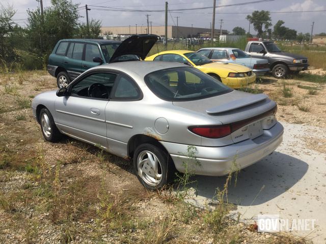 Surplus 2000 Ford Escort ZX2 in Fort Riley, Kansas, United States