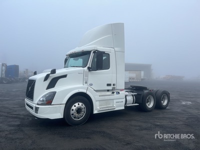 2017 Volvo VNL300 6x4 Tracteur Routier