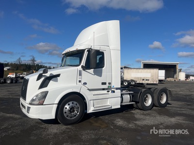2017 Volvo VNL300 6x4 Tracteur Routier