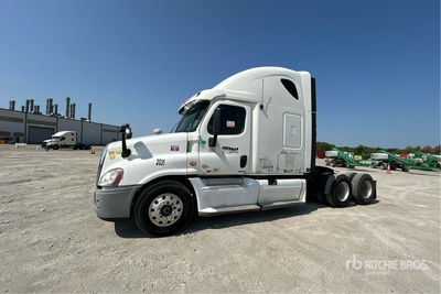 2011 Freightliner Cascadia 125 6x4 Tracteur Routier Couchette