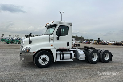 2017 Freightliner Cascadia 125 6x4 Tracteur Routier