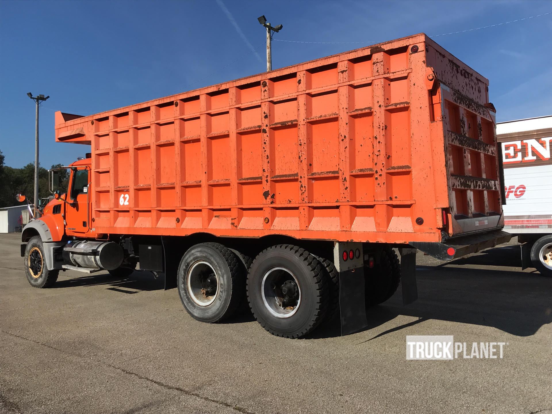 2010 Mack GU713 T/A Dump Truck in Eighty Four, Pennsylvania