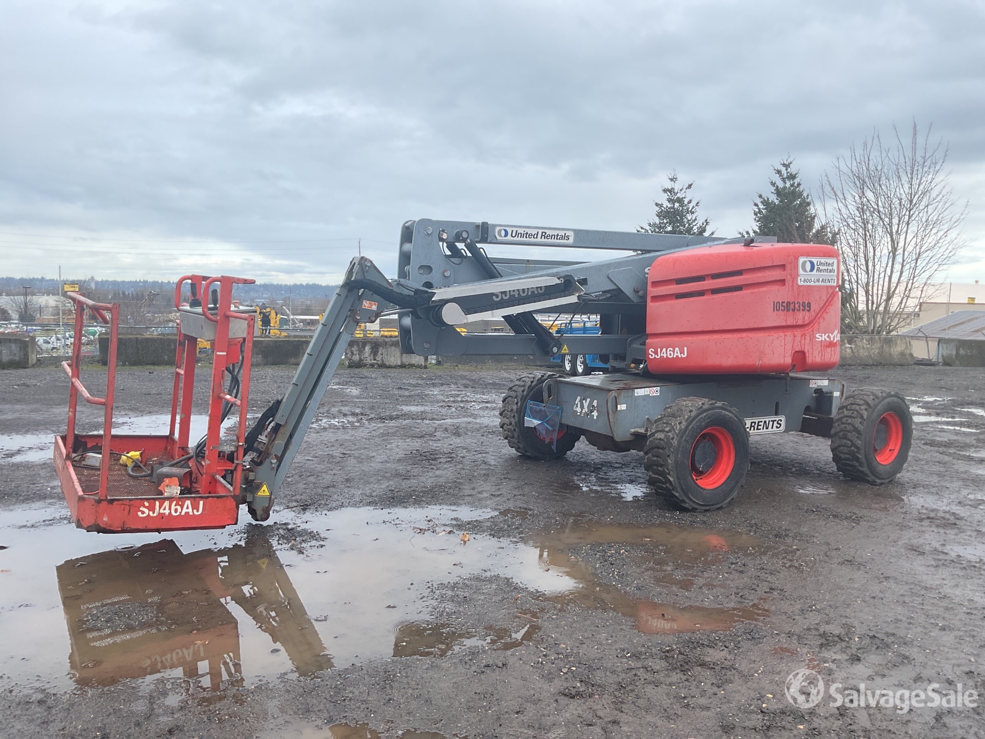 2016 Skyjack SJ46AJ Dual Fuel Articulating Boom Lift in
