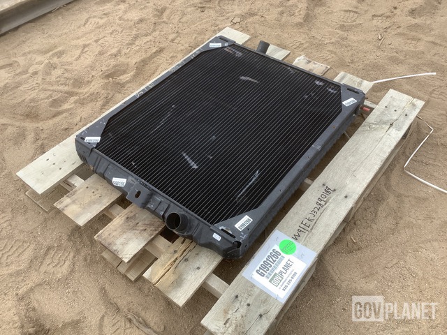 Behr Radiator Box Surplus Behr 1AF00019S Radiator in Doyle, California, United States ...