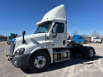 2016 Freightliner Cascadia 125 4x2 Tracteur Routier