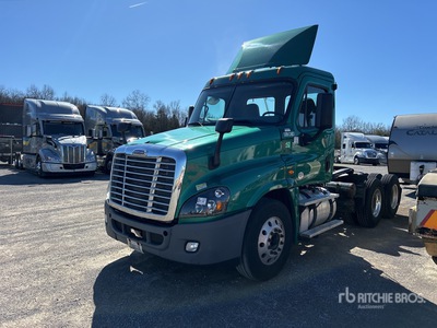 2016 Freightliner Cascadia 125 6x4 Tracteur Routier