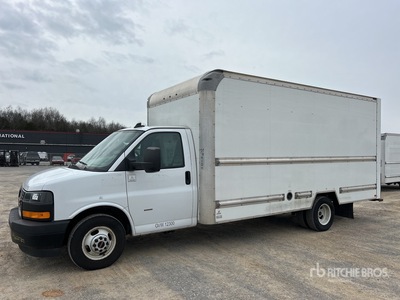 2019 GMC Savana G3500 4x2 Van Truck