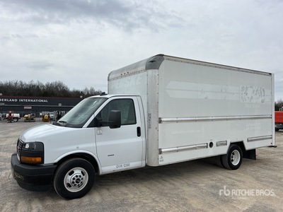 2019 GMC Savana G3500 4x2 Van Truck