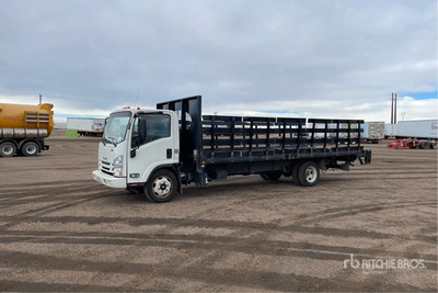2017 Isuzu NRR 4x2 COE Camion à Plateau