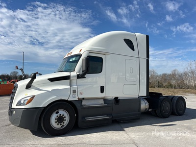 2021 Freightliner Cascadia 126 6x4 Tracteur Routier Couchette