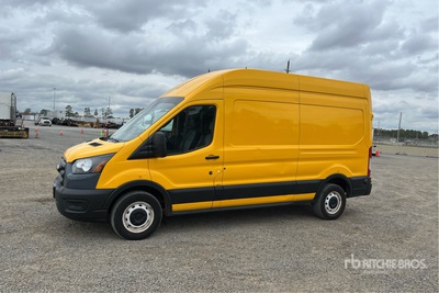 2020 Ford Transit 250 4x2 Fourgon cargo