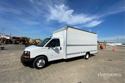 2019 GMC Savana G3500 4x2 Van Truck