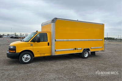 2018 GMC Savana G3500 4x2 Van Truck