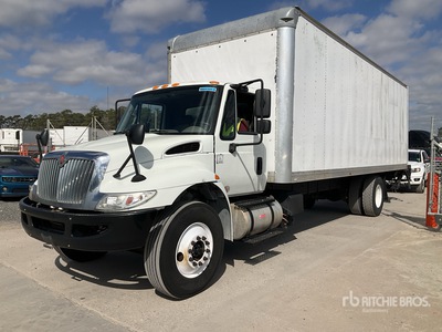 2018 International 4300 4x2 Van Truck