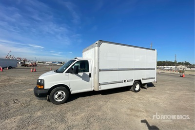 2019 GMC Savana G3500 4x2 Van Truck